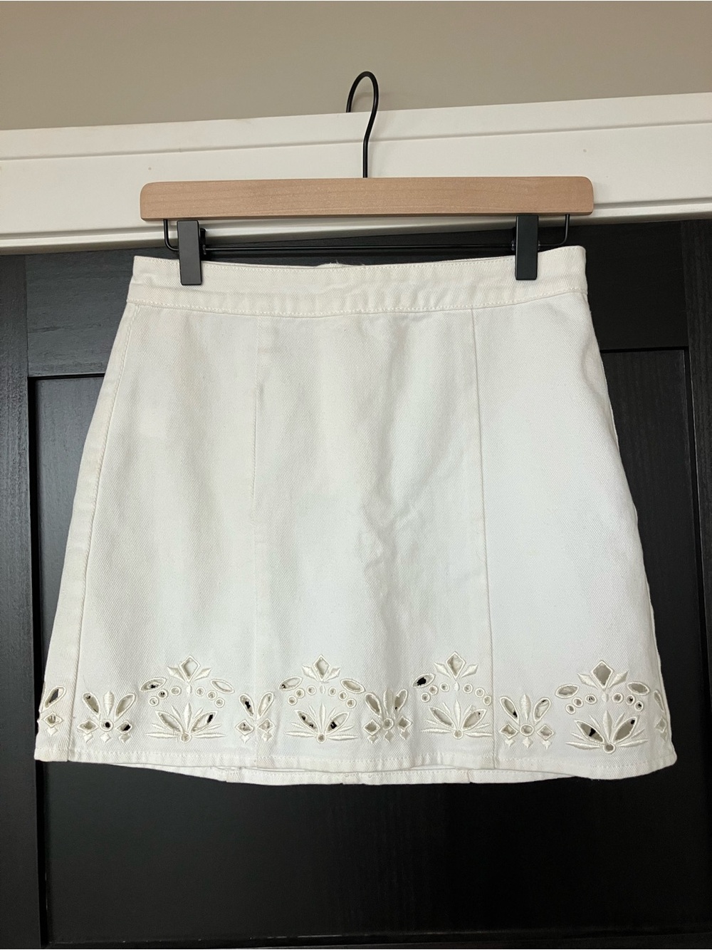 PacSun White Eyelet Hem A-Line Skirt